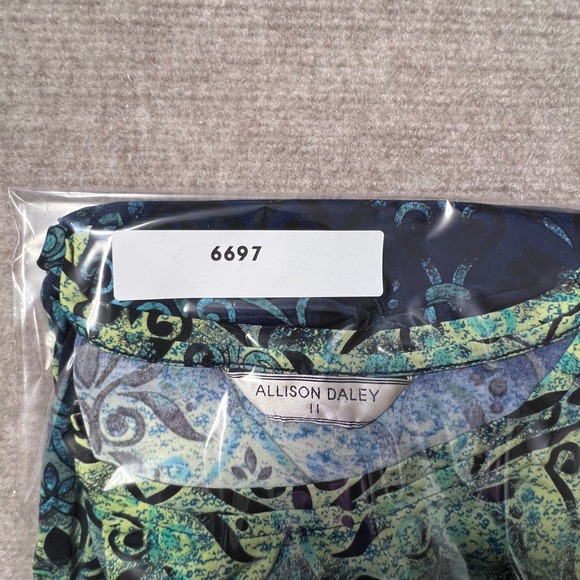 Allison Daley Top 2X Blue‎ Green Black Pattern Short Sleeve - Picture 4 of 6